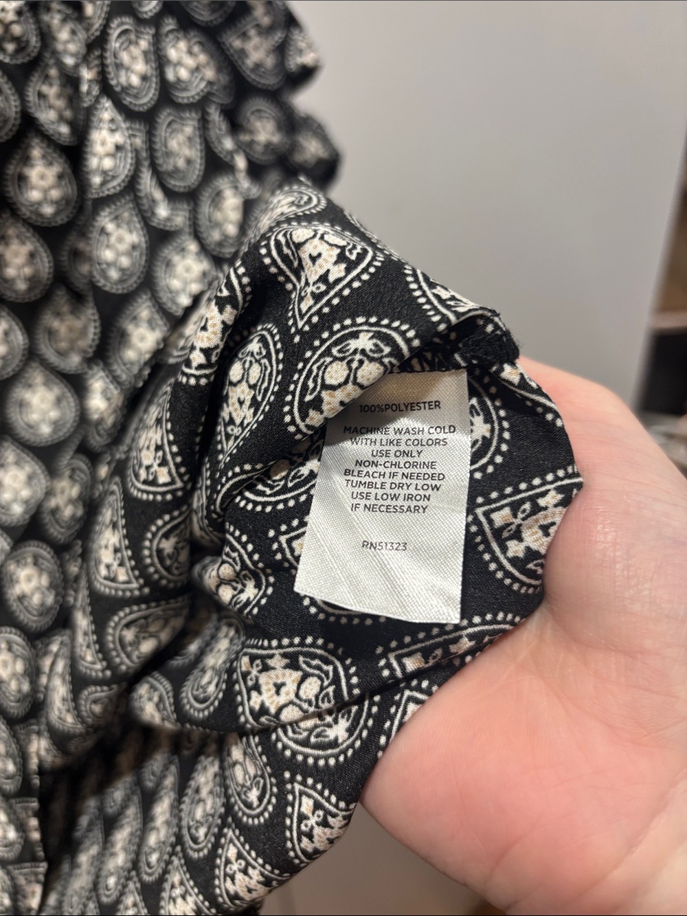 Halogen Black & White Short Sleeve Printed Blouse - Picture 4 of 5